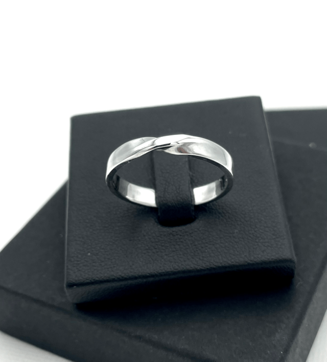 Bague Twist